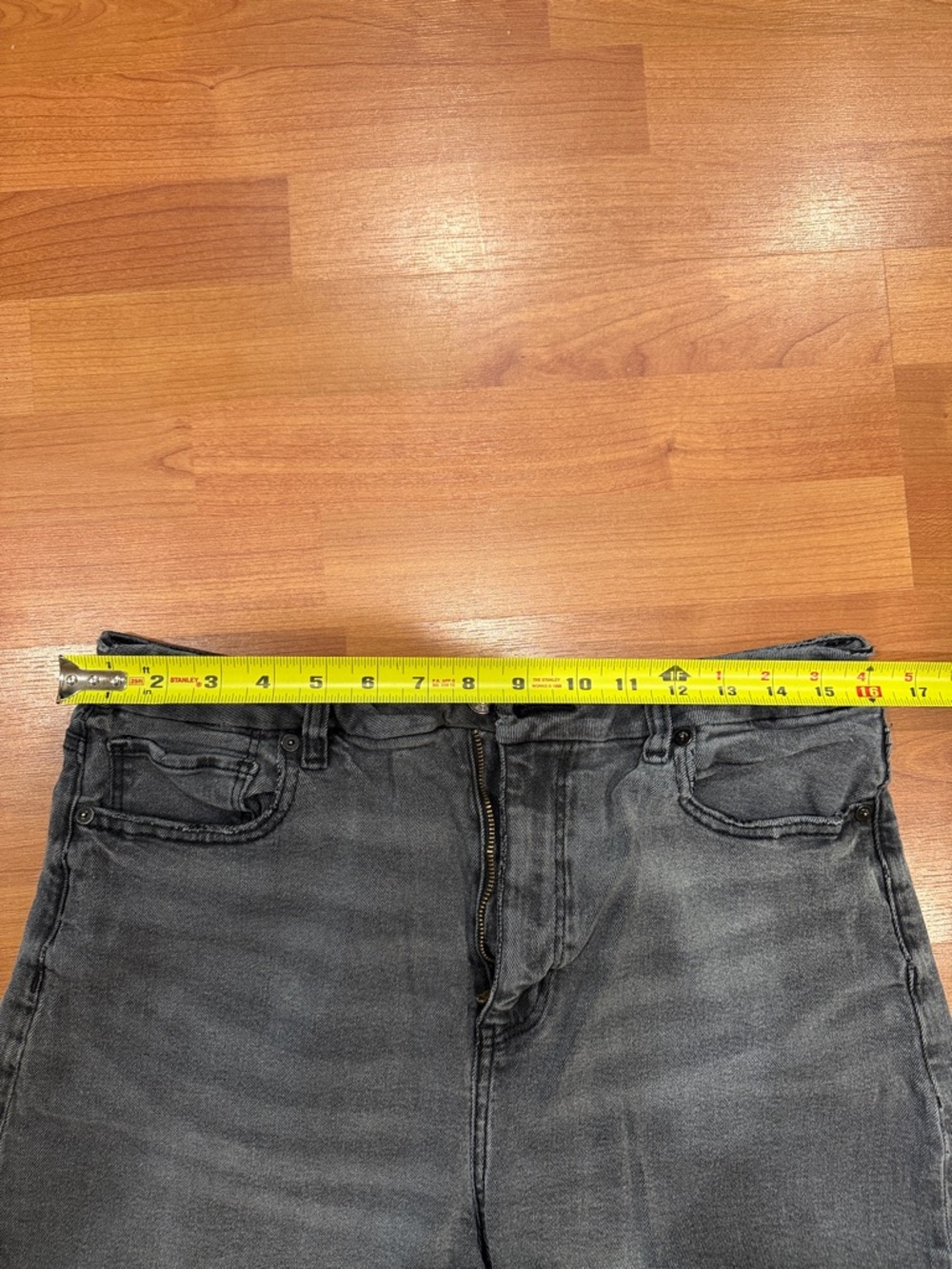 American Eagle Curvy Mom Shorts - Picture 6 of 8
